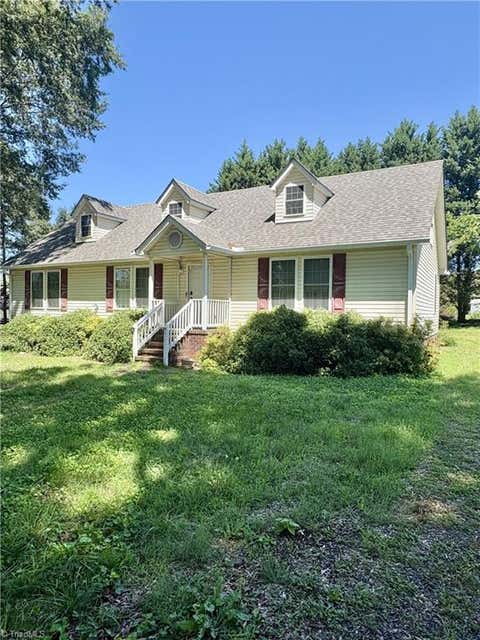Homes For Sale - 119 Gordon Drive<br/> Davie County, Advance, NC 27006