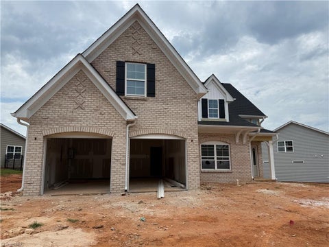 Homes For Sale - 279 Morning Star Drive<br/> Advance, NC 27006
