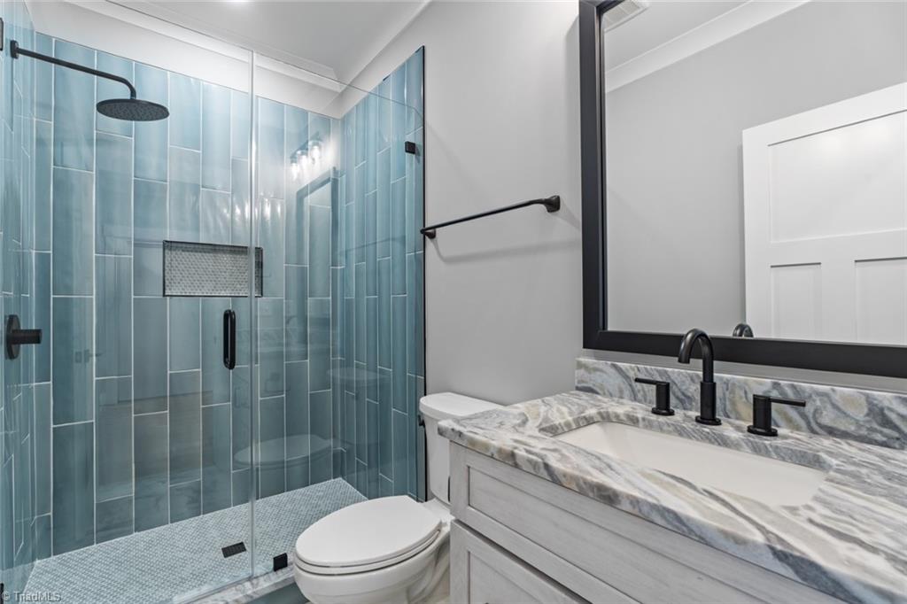 Winston-Salem, North Carolina 27106, United States, 4 Bedrooms Bedrooms, ,4 BathroomsBathrooms,Residential,Active,39287