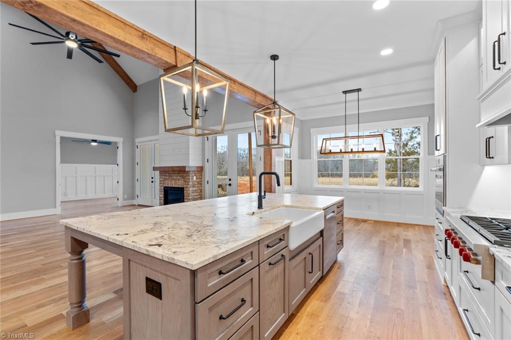 Winston-Salem, North Carolina 27106, United States, 4 Bedrooms Bedrooms, ,4 BathroomsBathrooms,Residential,Active,39287