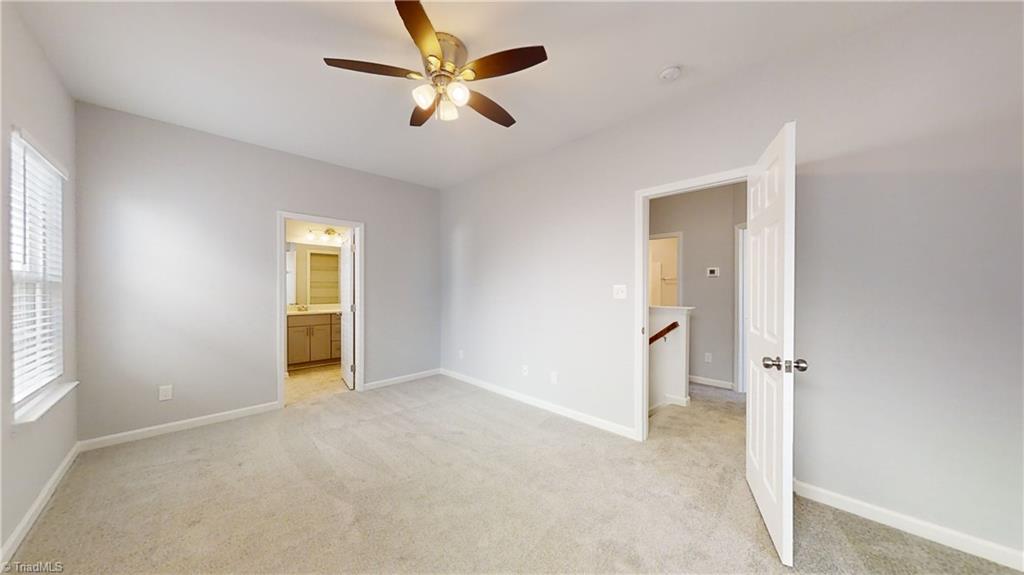 Greensboro, North Carolina 27405, United States, 3 Bedrooms Bedrooms, ,3 BathroomsBathrooms,Residential,Pending,44286