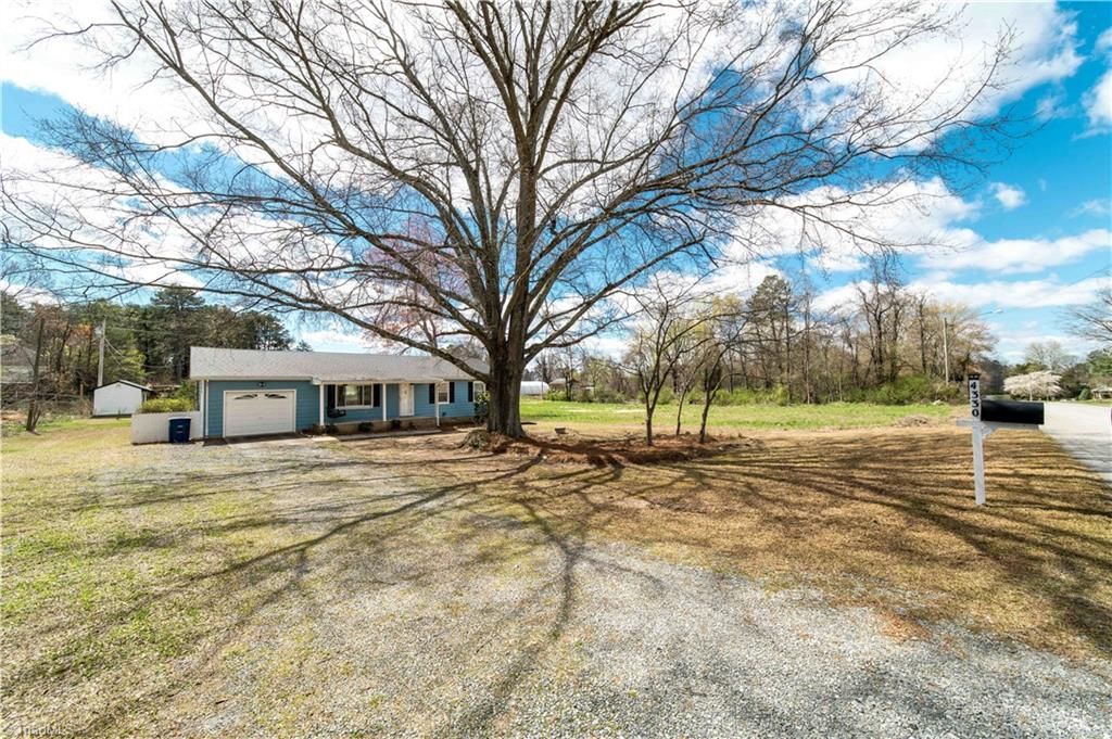 Photo of 4330 Glenford Drive, Winston-Salem, NC 27107 (MLS # 1212863)