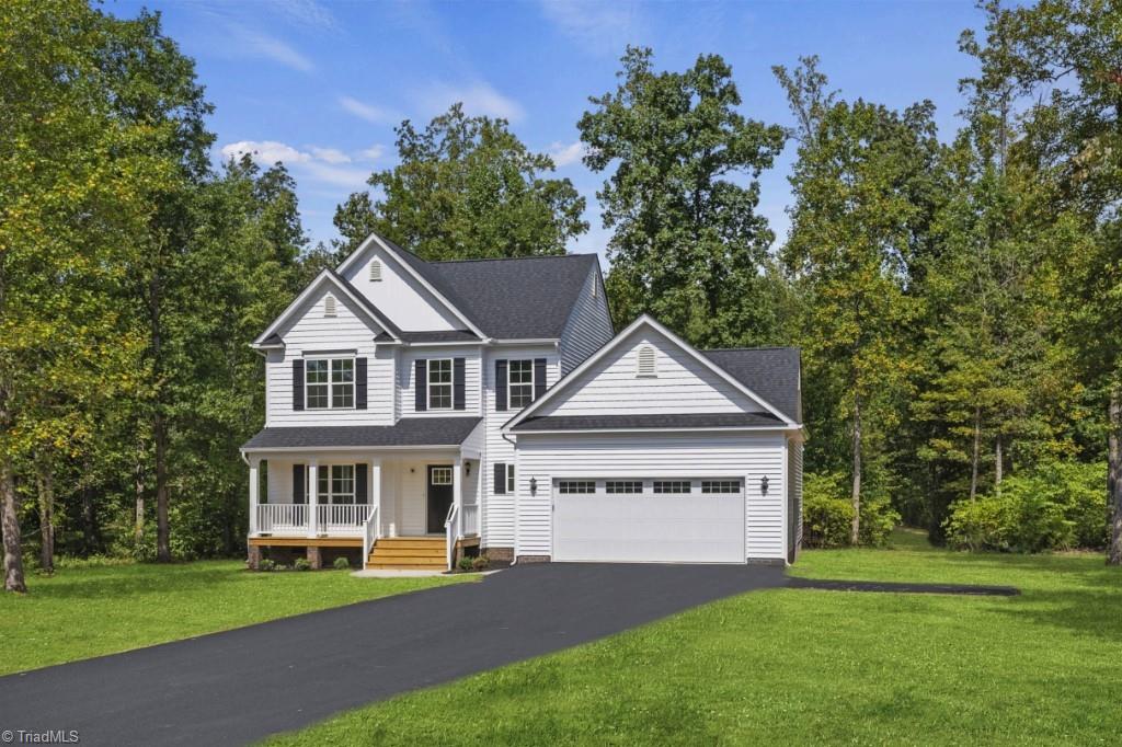 145 Oakmont Lane, King, North Carolina image 1