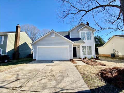 Homes For Sale - 9428 White Cedar Court<br/> Mecklenburg County, Charlotte, NC 28213