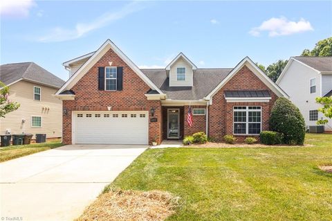Homes For Sale - 5399 Dobson Road<br/> Greensboro, NC 27410