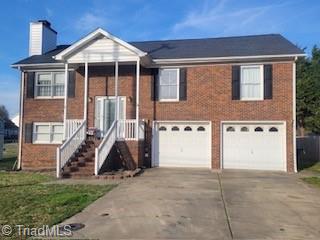 Homes For Sale - 3904 Riverdale Drive<br/> Greensboro, NC 27406