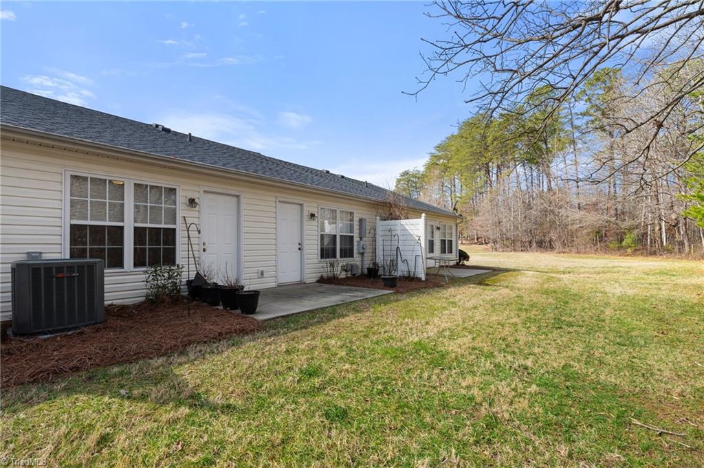 222 Summit Court #2, Walnut Cove, North Carolina image 24