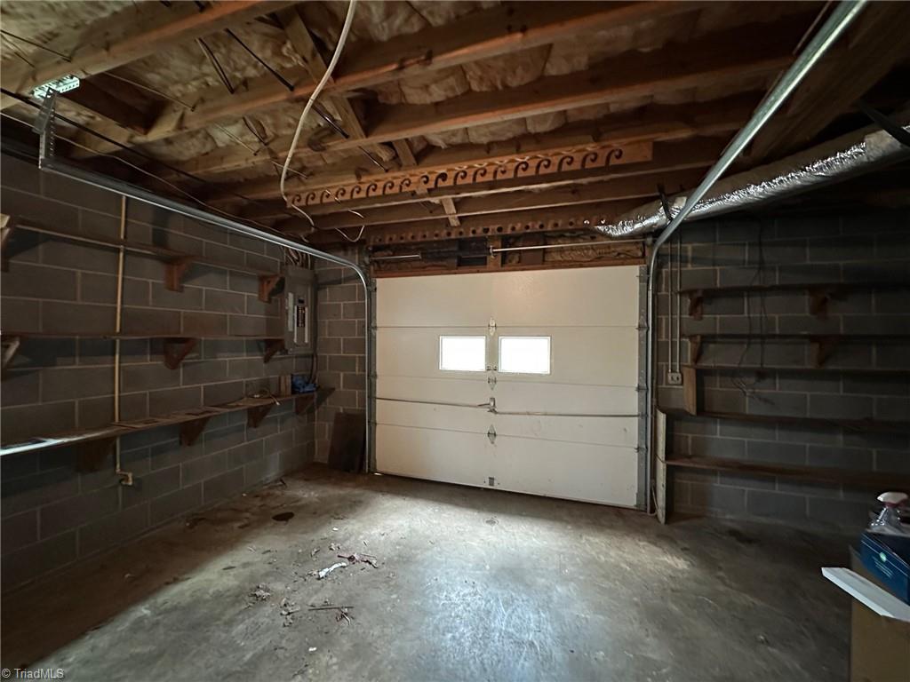 185 Hemlock Lane, State Road, North Carolina image 23
