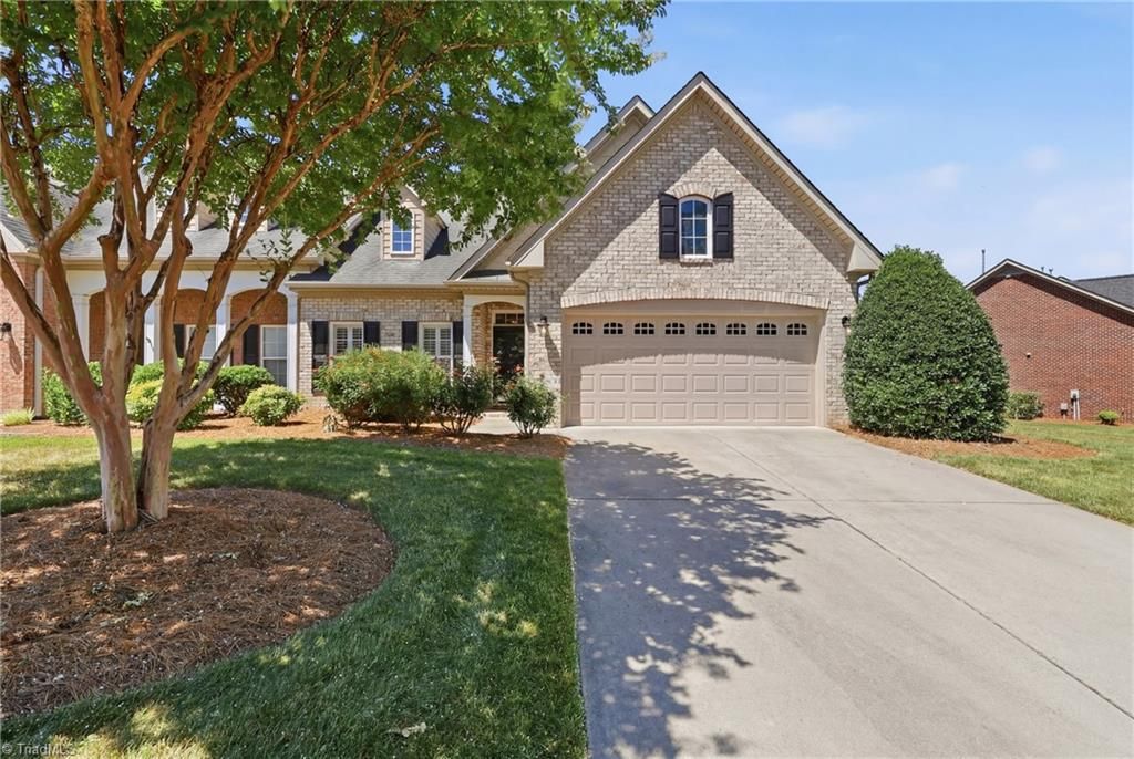 Photo of 400 Dornoch Drive, Winston-Salem, NC 27107 (MLS # 1224619)