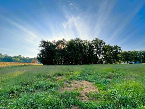 Photo for 5.69 AC Gideon Grove Church Road