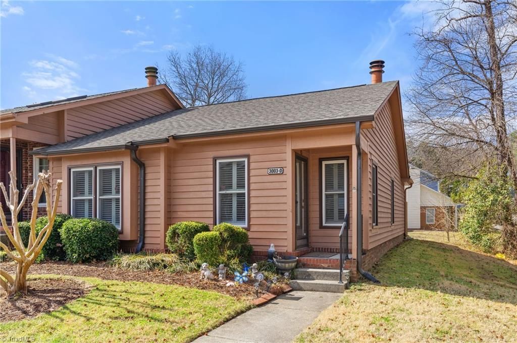 Photo of 3003 Holden Road #D, Greensboro, NC 27407 (MLS # 1210052)