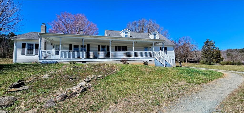 1641 Wall Loop Road, Walnut Cove, North Carolina image 7