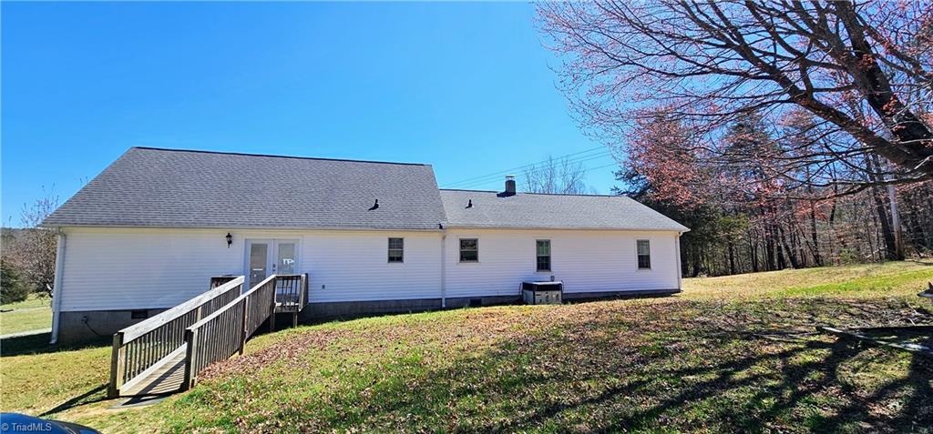 1641 Wall Loop Road, Walnut Cove, North Carolina image 8