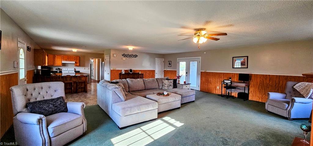 1641 Wall Loop Road, Walnut Cove, North Carolina image 13
