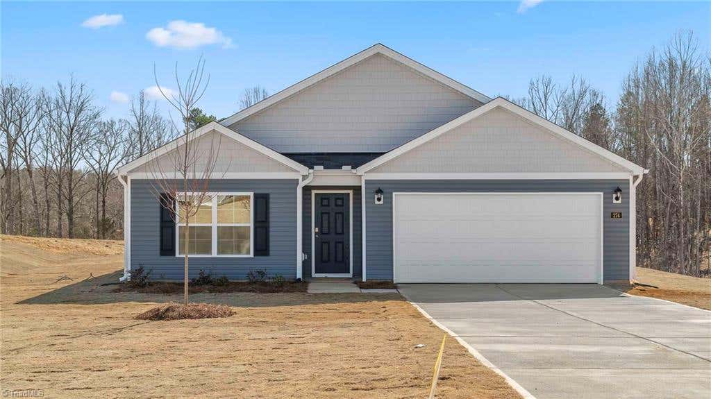 Photo of 4715 Mount Hope Drive, Winston-Salem, NC 27107 (MLS # 1230101)