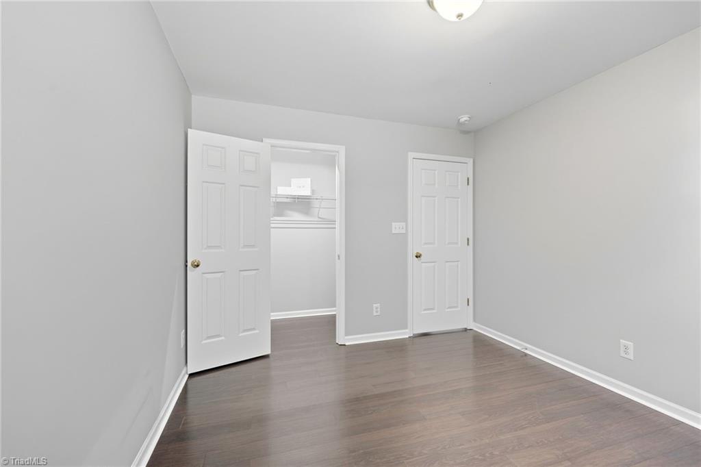 High Point, North Carolina 27265, United States, 4 Bedrooms Bedrooms, ,3 BathroomsBathrooms,Residential,Active,224999