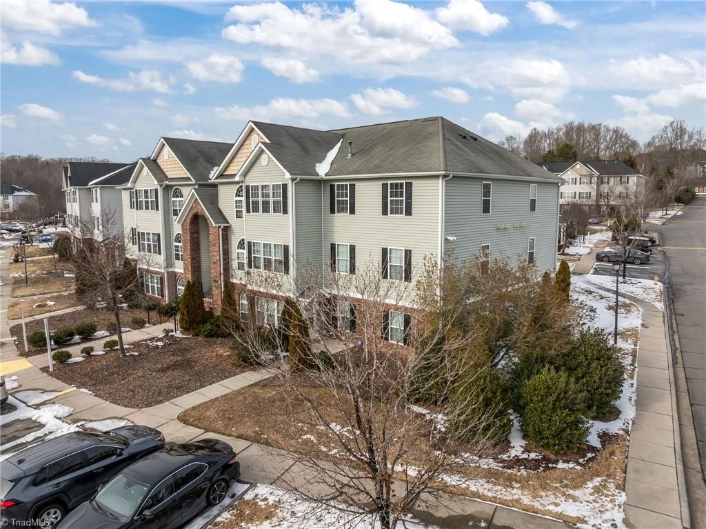 Photo of 1625 Cherry Blossom Lane, Winston-Salem, NC 27127 (MLS # 1208013)