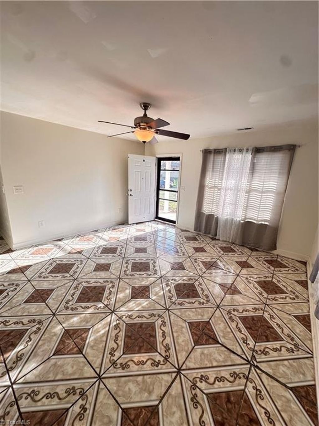 Photo of 1609 Sunrise Valley Drive, Greensboro, NC 27405 (MLS # 1213906)