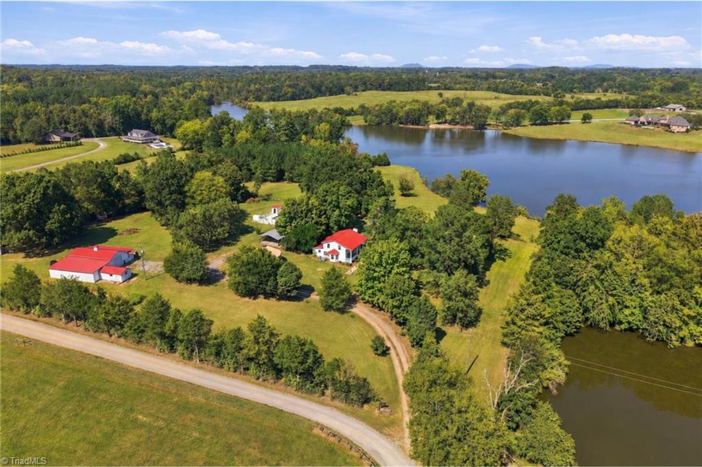Photo of 230 Staya Way, Mocksville, NC 27028 (MLS # 1235610)