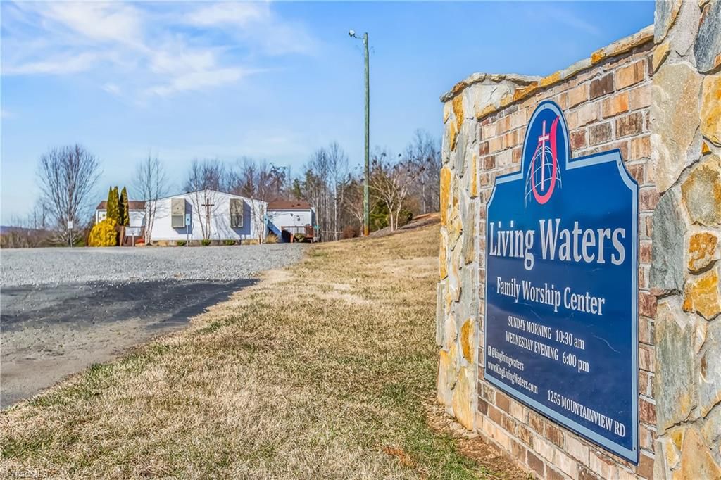 Photo of 1255 Mountain View Road, King, NC 27021 (MLS # 1204564)