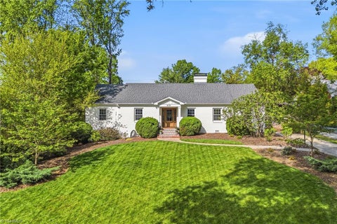 Homes For Sale - 4115 Dogwood Drive<br/> Greensboro, NC 27410