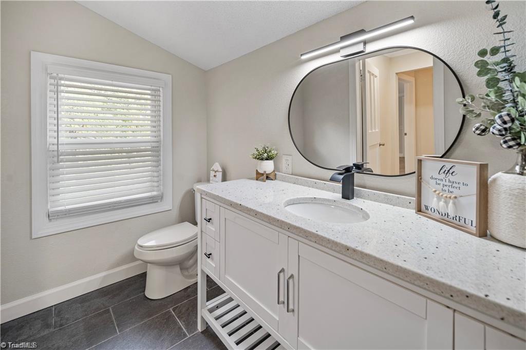 438 Durham Street, Mount Airy, North Carolina image 32