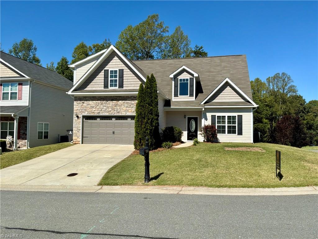 Photo of 4404 Morning Ridge Lane, Winston-Salem, NC 27101 (MLS # 1237044)