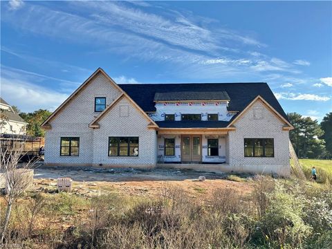 Photo of 3714 Beroth Circle, Pfafftown, NC 27040 (MLS # 1198753)