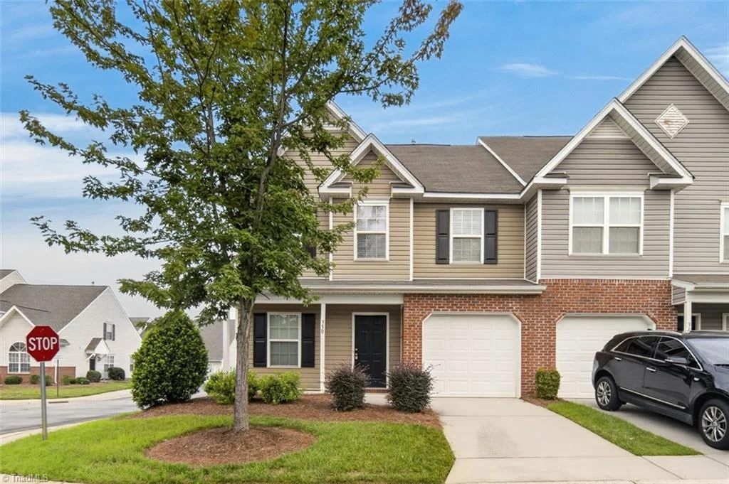 350 Robyns Glen Circle, Greensboro, NC, 27409