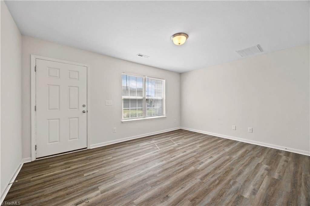 Photo of 29 Leesford Trail, Greensboro, NC 27406 (MLS # 1236008)