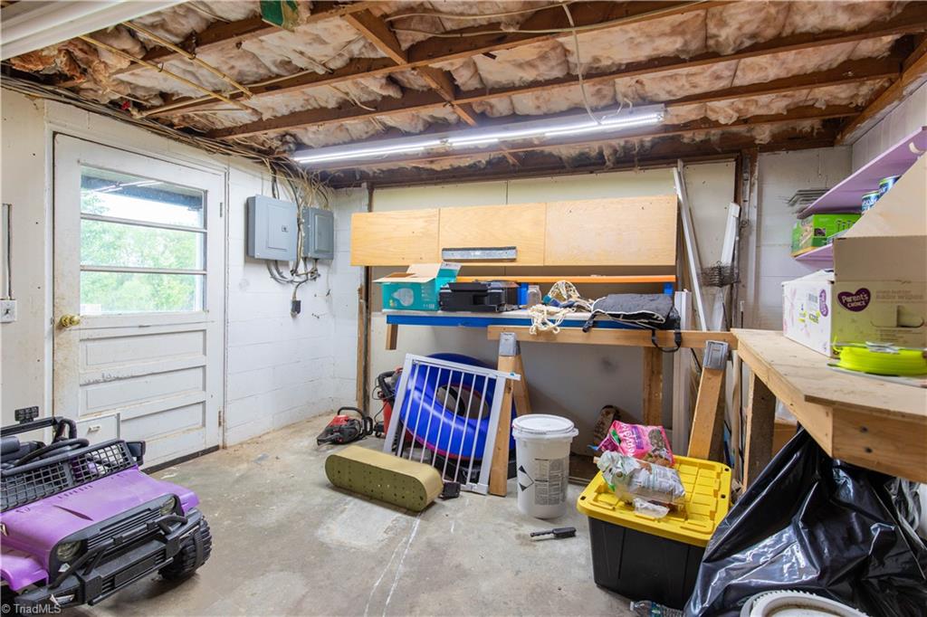 4024 Kenwood Drive, Jonesville, North Carolina image 30