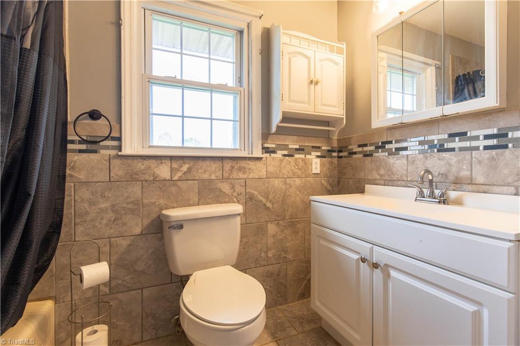 4024 Kenwood Drive, Jonesville, North Carolina image 19