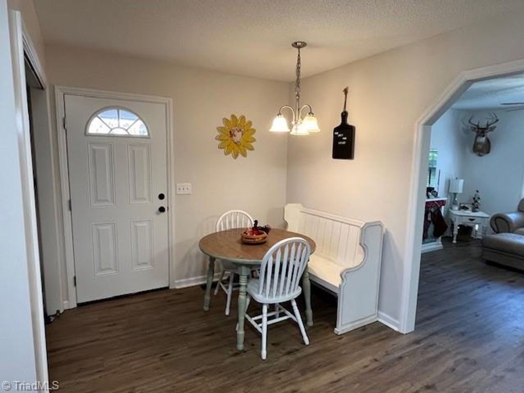 Photo of 1045 Quail Road, Lexington, NC 27292 (MLS # 1204260)