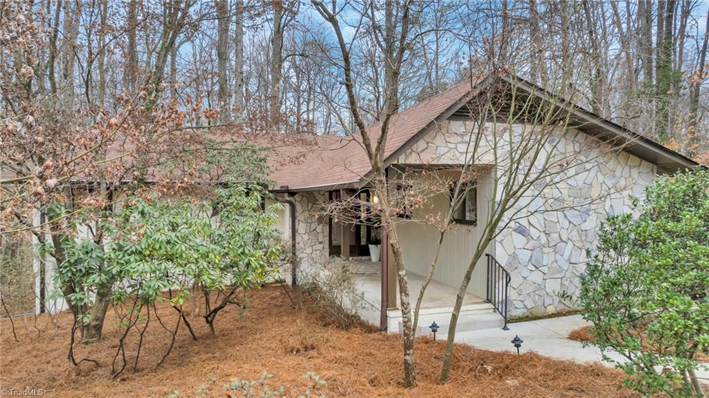 1704 Bearhollow Road, Greensboro, North Carolina image 1