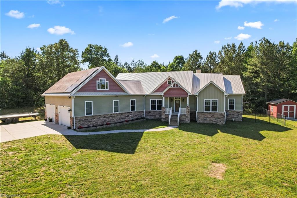 1420 Burnetts Chapel Road, Greensboro, North Carolina image 1