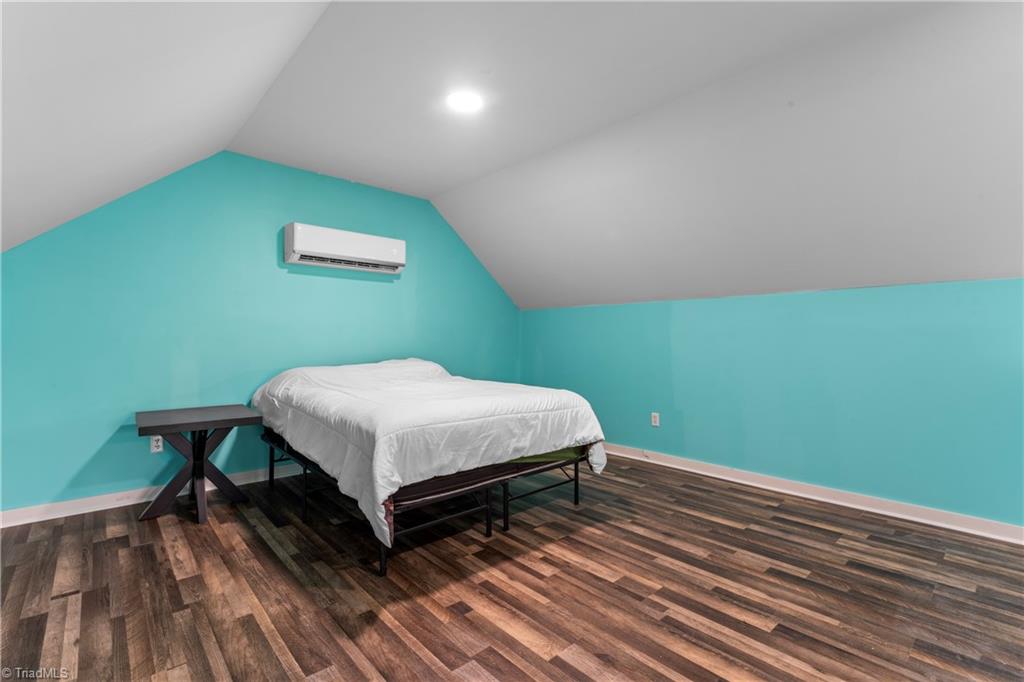 1420 Burnetts Chapel Road, Greensboro, North Carolina image 31