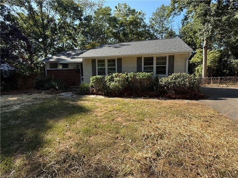 Homes For Rent - 2843 Hermitage Drive<br/> Forsyth County, Winston-Salem, NC 27104