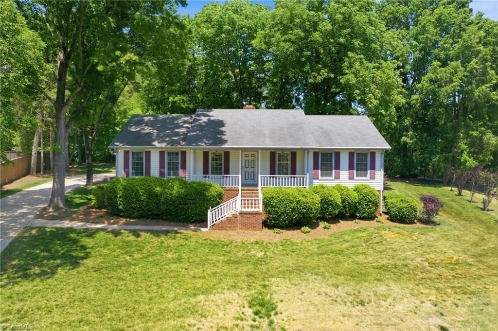 Photo of 423 Wildwood Lane, Graham, NC 27253 (MLS # 1218258)