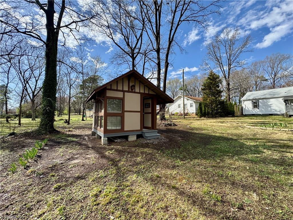 422 Moffitt Drive, High Point, North Carolina image 19