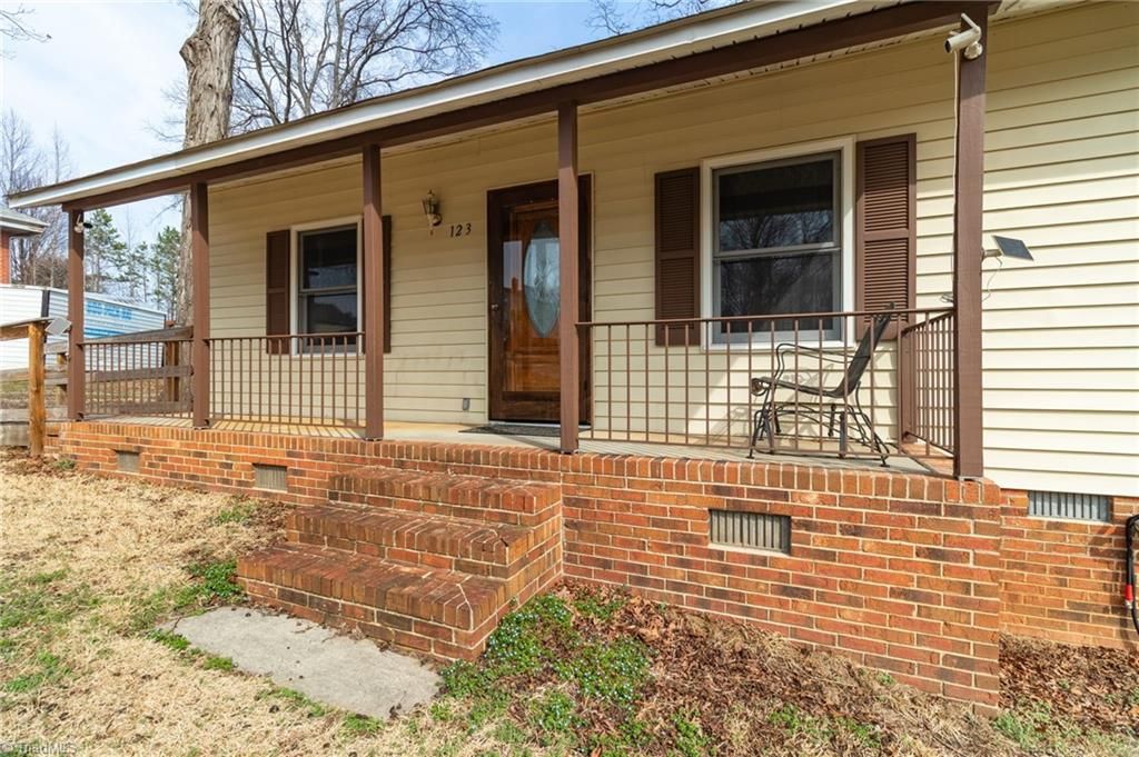 Photo of 123 Rocky Knoll Circle, Greensboro, NC 27406 (MLS # 1211264)