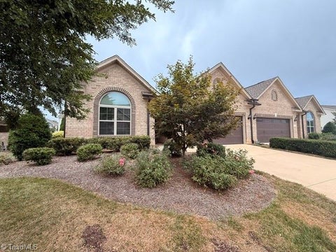 Townhouse For Sale - 1597 Oakbluffs Drive<br/> Colfax, NC 27235