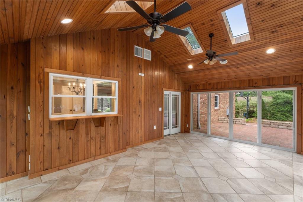 429 Drayton Park Drive, Kernersville, North Carolina image 16