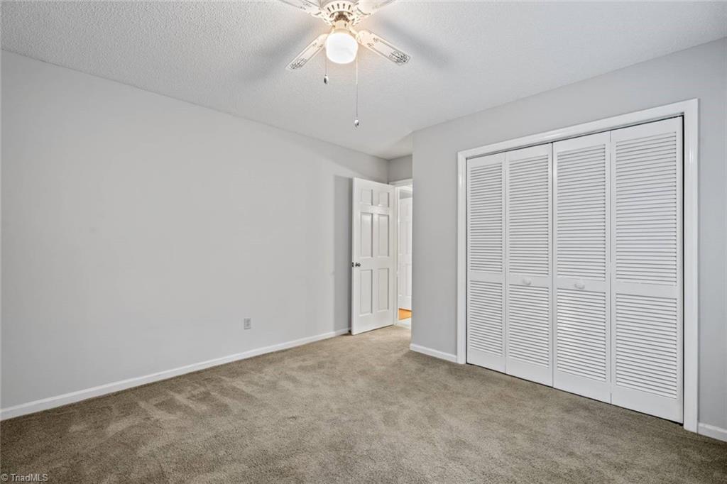 429 Drayton Park Drive, Kernersville, North Carolina image 28