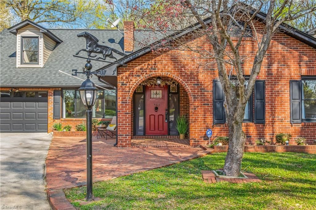 Photo of 159 Maitland Court, Clemmons, NC 27012 (MLS # 1214006)