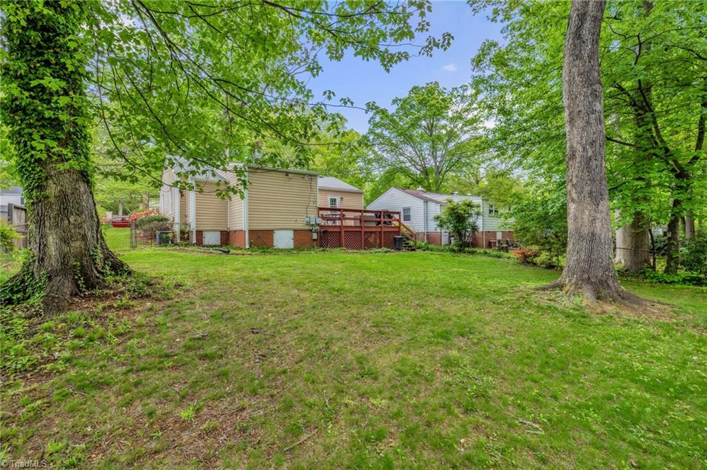 2725 Shady Lawn Drive, Greensboro, North Carolina image 26