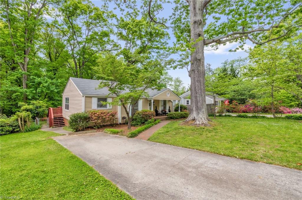 2725 Shady Lawn Drive, Greensboro, North Carolina image 3