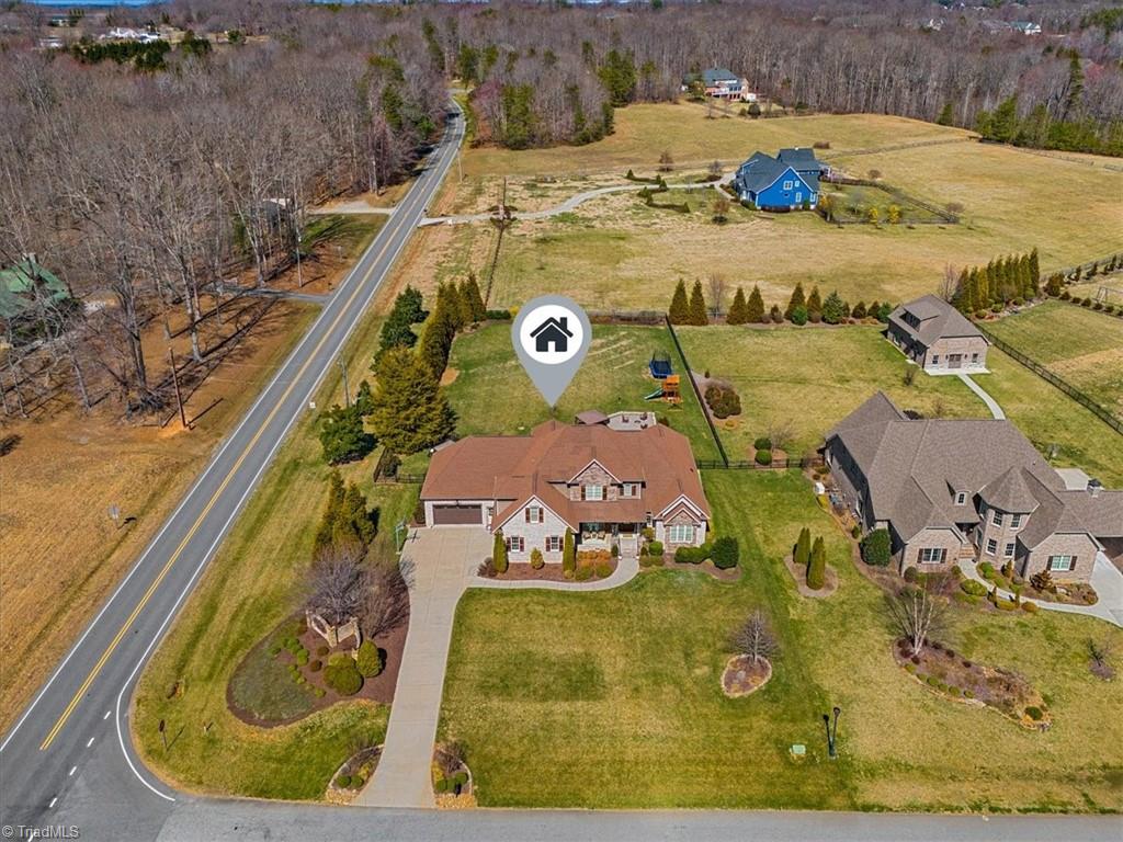 6640 Linville Ridge Drive, Oak Ridge, North Carolina image 44