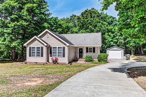 Homes For Sale - 342 Iron Mountain Road<br/> Asheboro, NC 27205