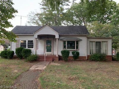 Homes For Sale - 130 N Oakland Avenue<br/> Rockingham County, Eden, NC 27288