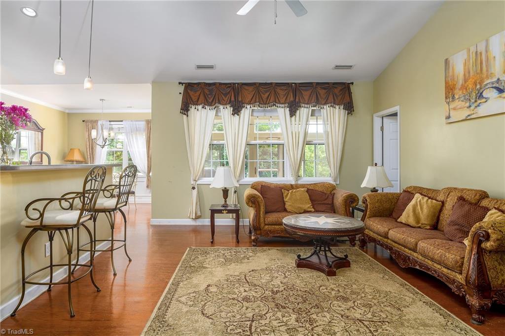 2464 Birch View Drive, High Point, North Carolina image 8